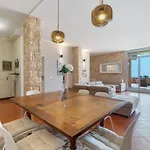 Casa vacanze 'villa Della Baia Sea By Interhome