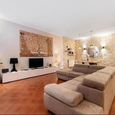 'villa Della Baia Sea By Interhome Varazze