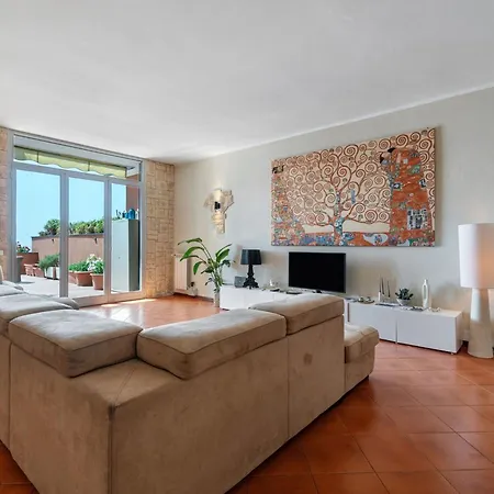 'villa Della Baia Sea By Interhome Vakantiehuis