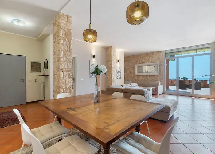 別荘 'villa Della Baia Sea By Interhome